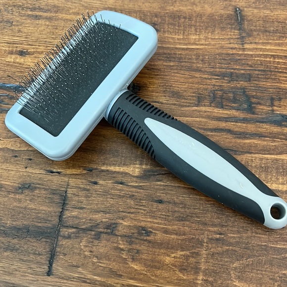 Dog Slicker Grooming Comb - Picture 2 of 6